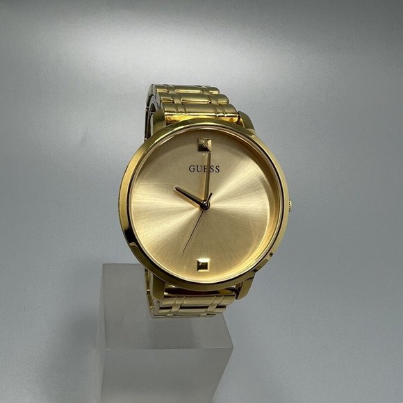 Guess Nova W1313L2 Womens Quartz Watch